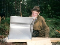 Oliver with reflector oven